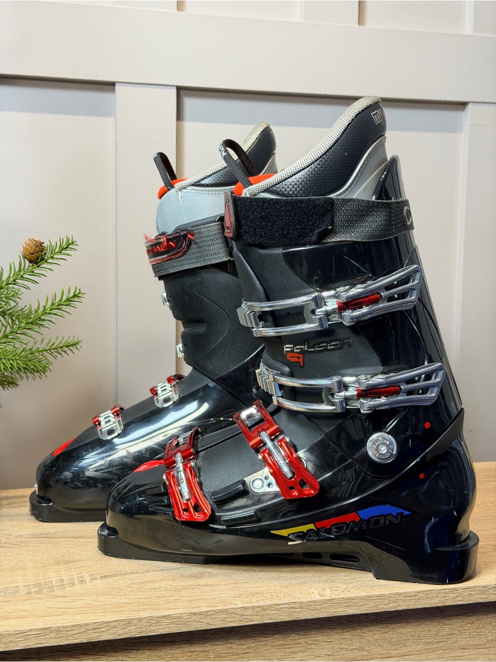 Salomon Falcon 9 Black Downhill Alpine Ski Boots Men's Size 28/US 10
